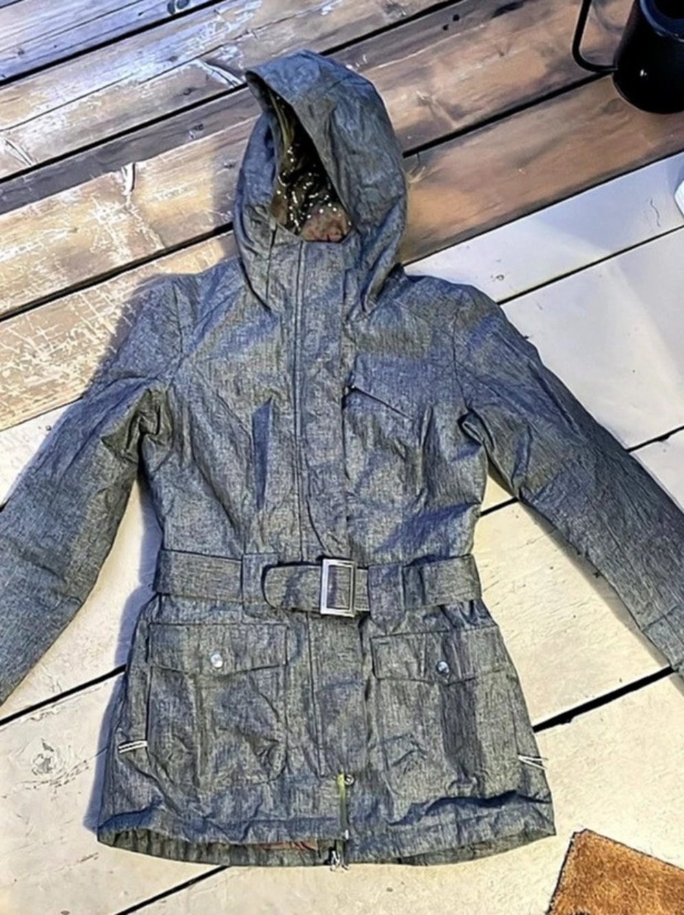 Firefly Cayenne Hooded Belted Ski Jacket in Gray & Pink Size Small